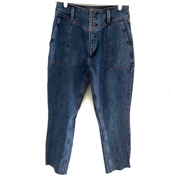 LAST CALL Abercrombie & Fitch High Rise Mom Jeans Size 27 Raw Hem Cropped NWT - Picture 1 of 8